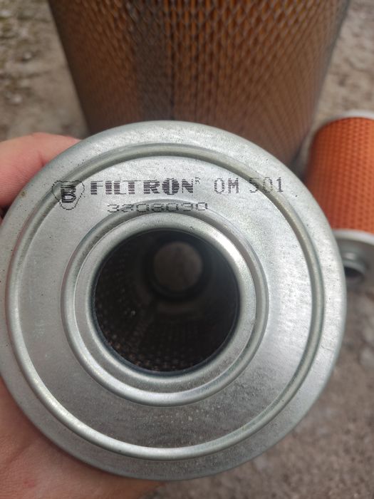 Воздушные фильтры на автобусе Мерседес