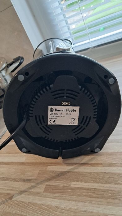 Sokownik Russell Hobbs stan jak nowy.