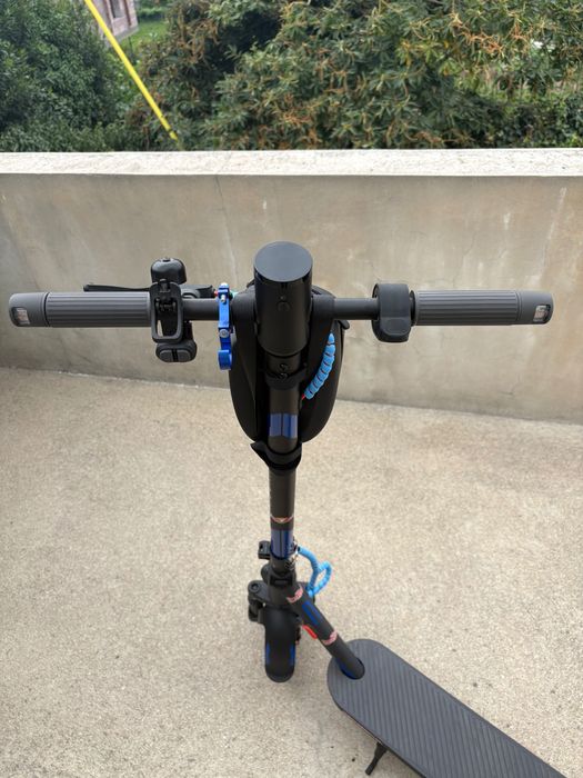 Vendo trotinete elétrica Xiaomi muito pouco usada e em excelente estado