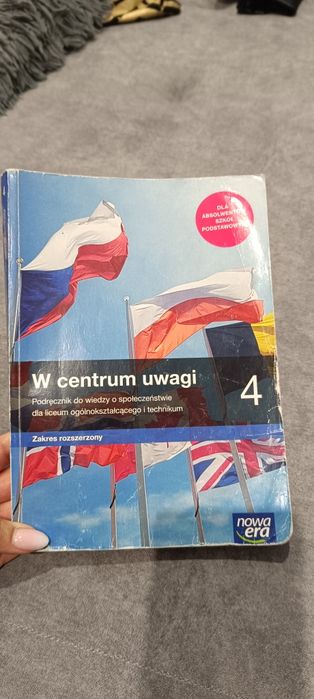 W centrum uwagi 4