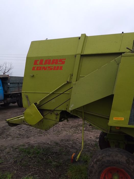 Продам комбайн клас
