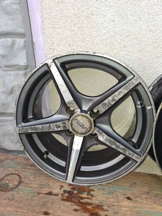 Продам тітани на 14