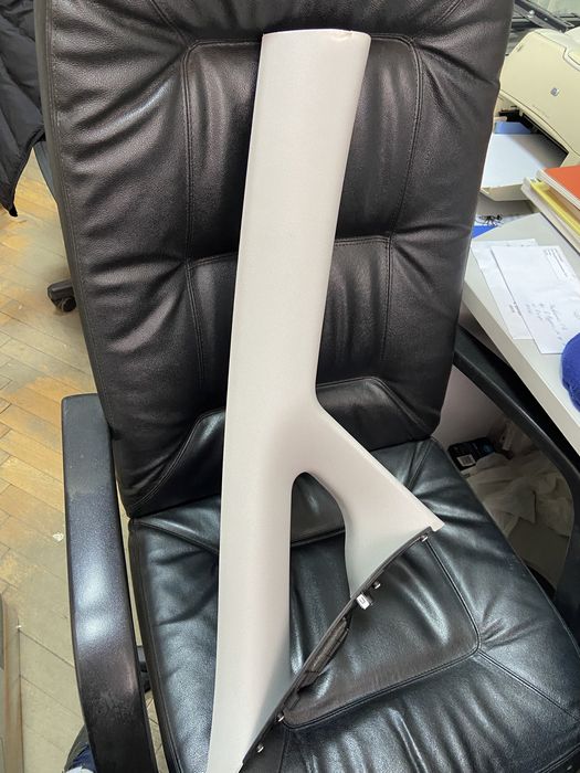 Продам переднюю правую накладку стойки салона Kia Forte 2017-2018 г