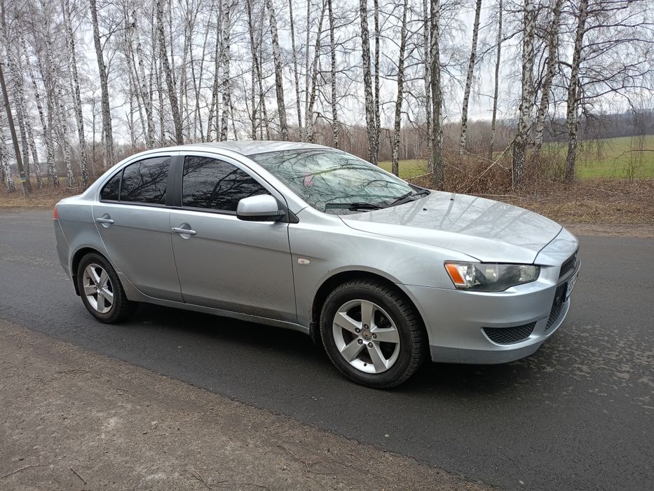 Продам Міцубісі Ланцер10