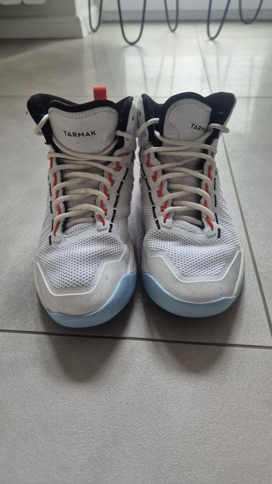 Buty do koszykówki Tarmak r.39