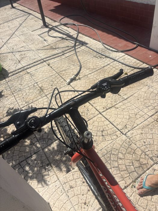 Bicicleta juvenil – Boa Base para Utilização ou Restauro