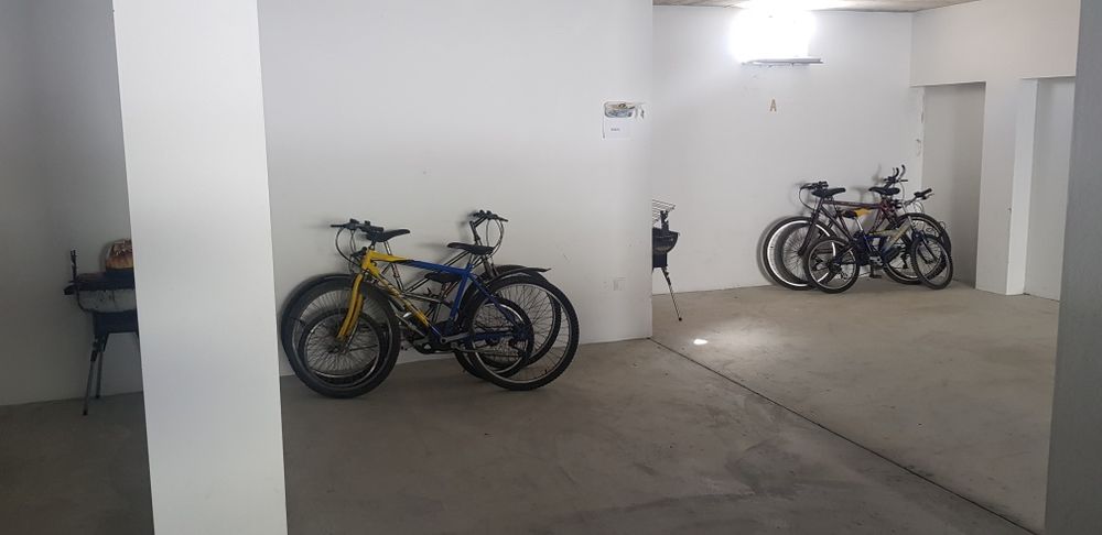 Apartamento T2 1°And Condominio fechado