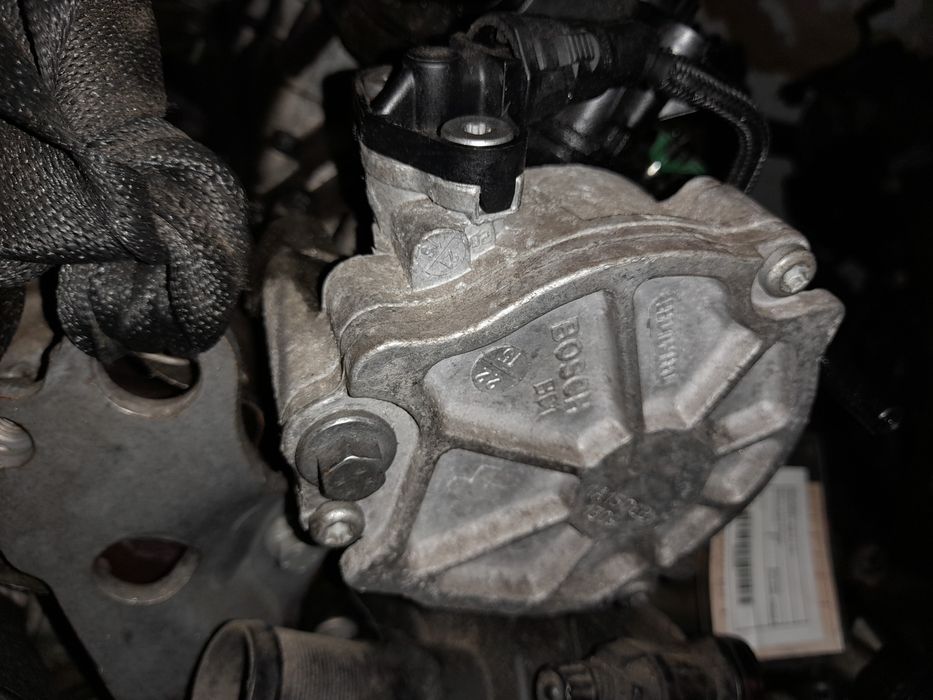 Bomba de vácuo do sistema de travagem PEUGEOT 308 II