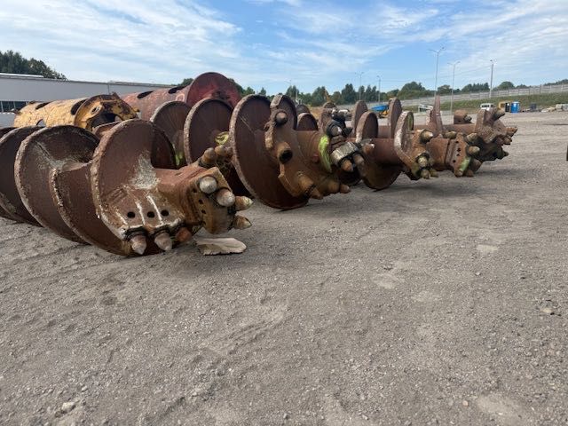 Świder startowy do wiertnicy bauer do pali CFA 600mm