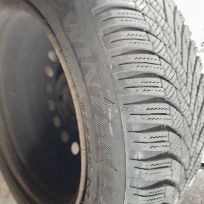 Komplet opon letnich Opel