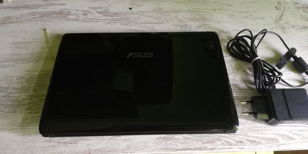 Asus Eee PC Atom64750720127363121