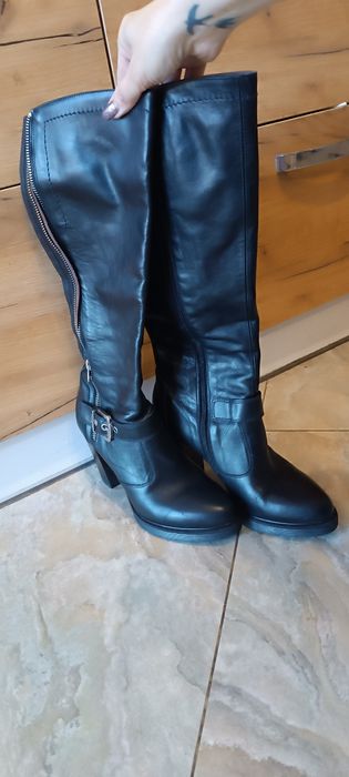 Чоботи жіночі шкіра