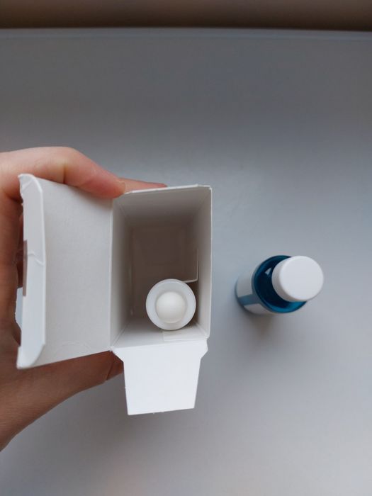 Дерматологічна сироватка La Roche-Posay Hyalu B5 Serum Suractive