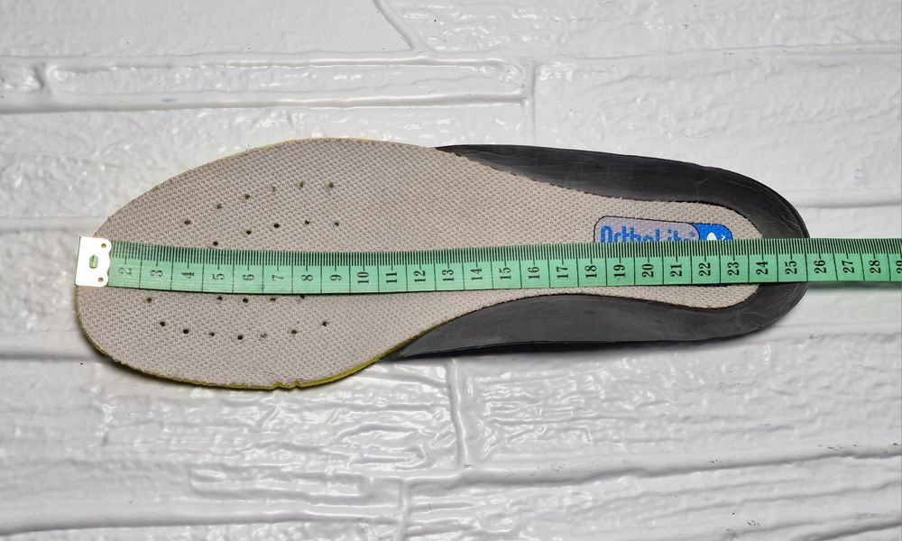 Водостійкі черевики Salomon Gore-Tex (39 розмір)