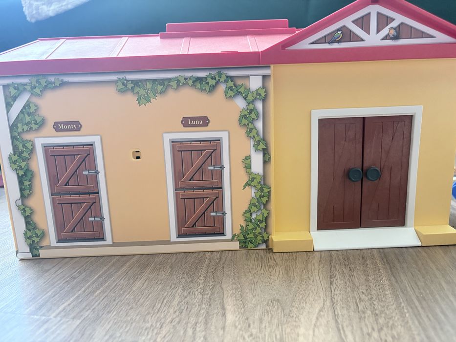 Playmobil.