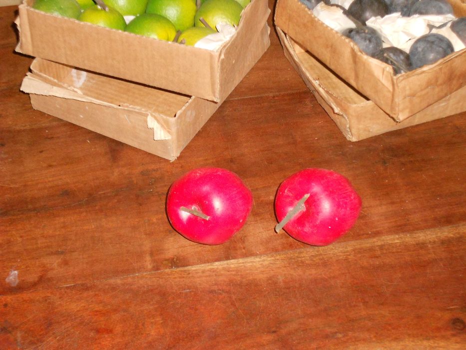 Frutas artificiais decorativas antigas ameixa maça laranja - conjunto