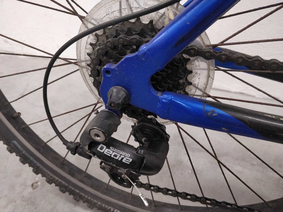 Bicicleta de montanha TREK