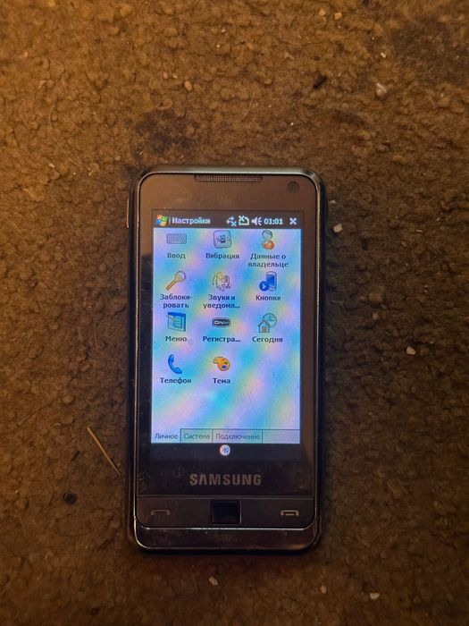Легендарный Samsung i900 WiTu omnia 16 Gb на Windows Mobile.