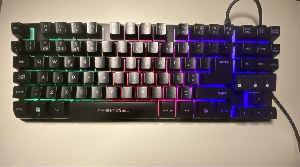 Teclado Gaming - Novo