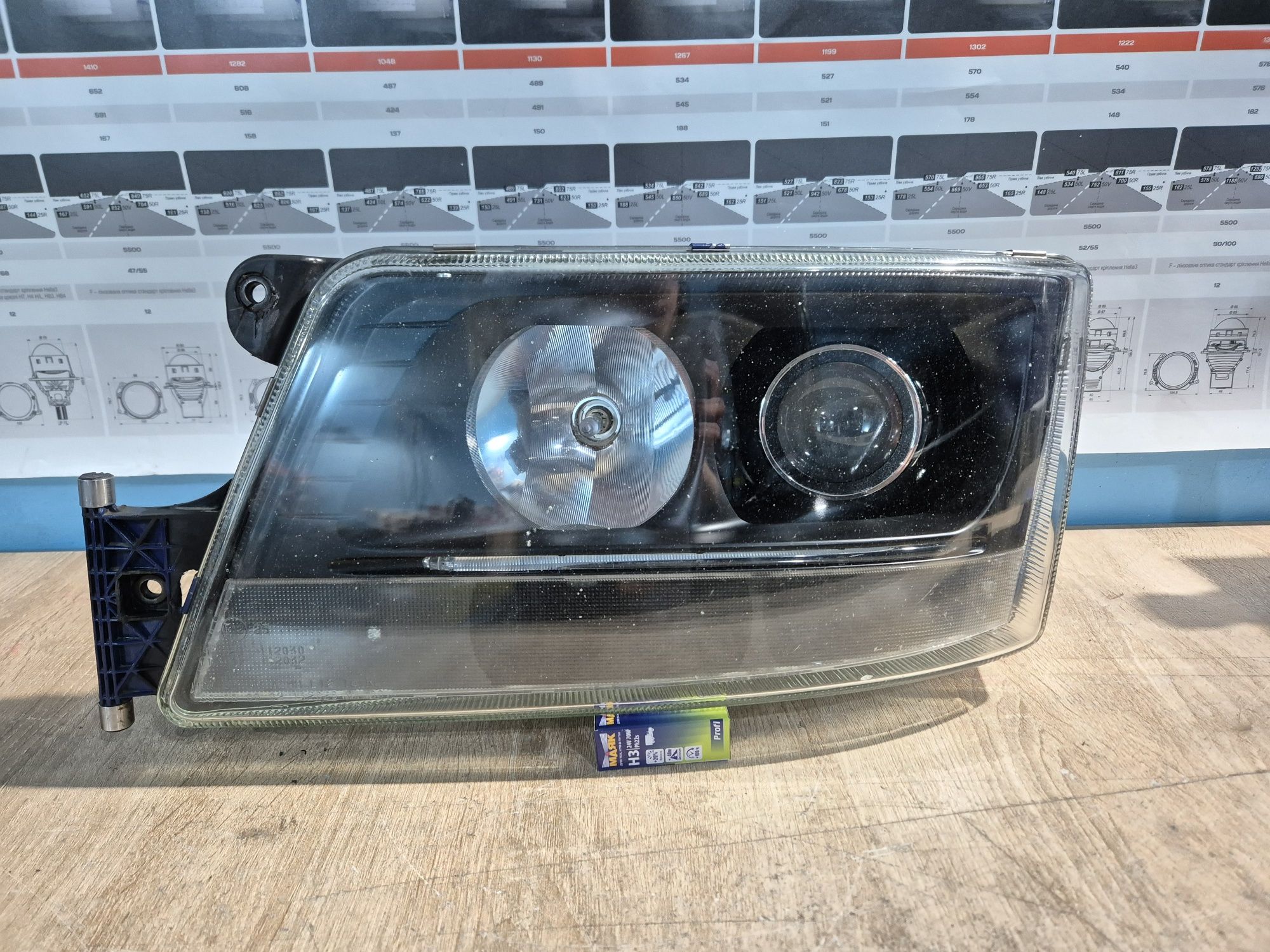 Продам фари на Man TGX з білед лінзами: 150 $ - Передні фари Чернівці ...