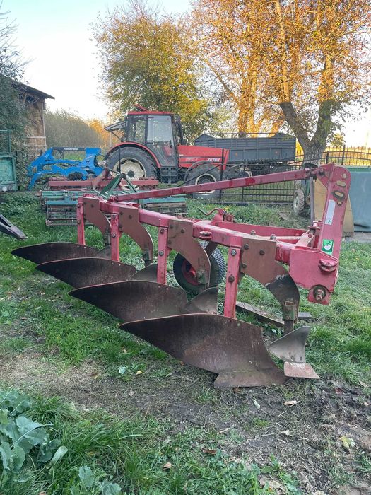 Pług 4 skibowy zagonowy Unia Grudziądz