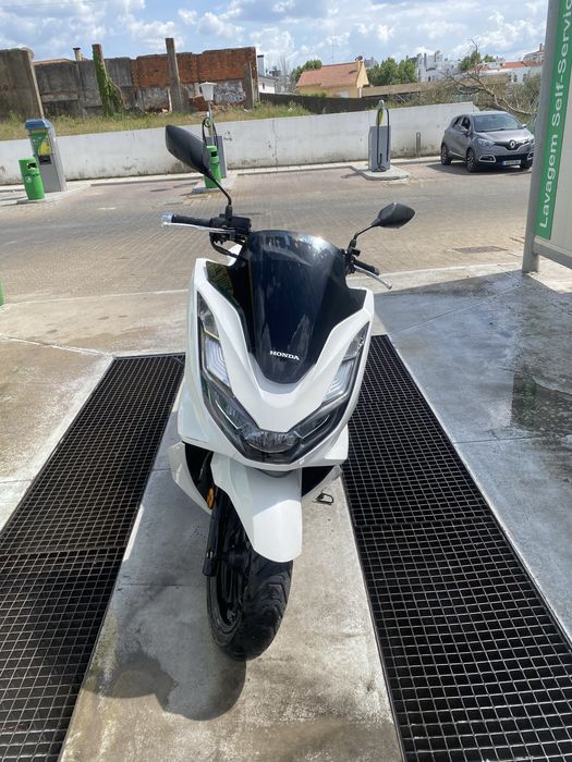 Honda PCX ano 2021