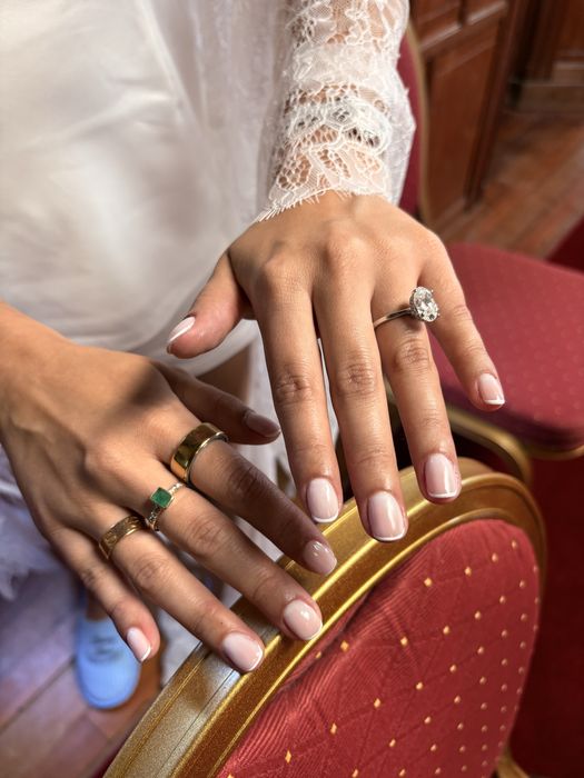 Luxury mobile nail artist Russian manicure Bridal & events Lisboa e arredores