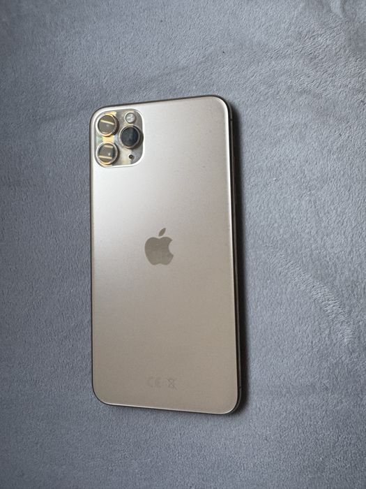 Apple iPhone 11 Pro Max 256GB Ouro SIM ENTREGA