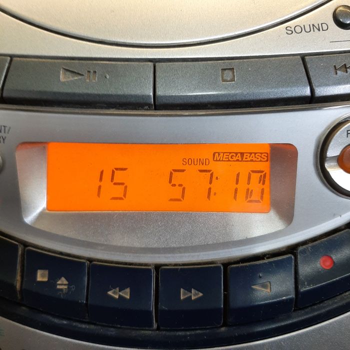 Магнитола "Sony CFD-S35CP"