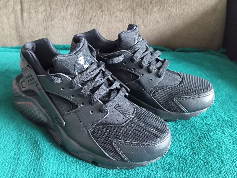 Buty sportowe damskie NIKE
