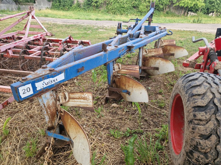 Pług Kołaszewski U-151 4 skibowy zagonowy