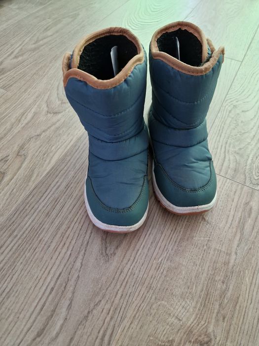 Śniegowce chłopięce, 31