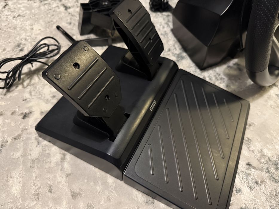 Руль ігровий Hori Racing Wheel Apex RWA PS5 PC