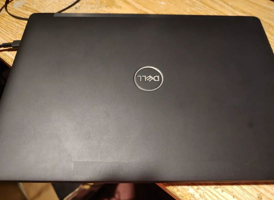 Ноутбук; нетбук; Dell latitude 7390,i5-8350U 4×1,7/8/256