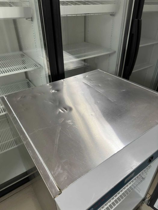 Chłodziarka 85 cm. pod blat 130 l pod blatowa Hendi