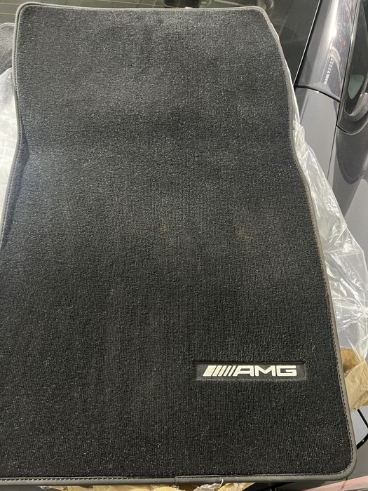 Tapetes AMG Mercedes dianteiros