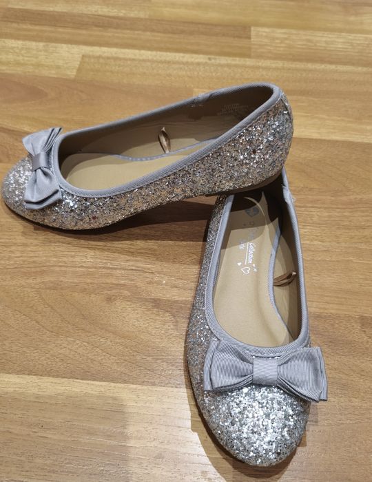 Детские туфельки