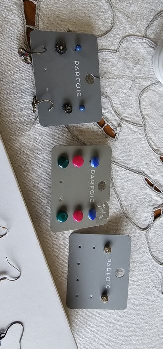 42 pares de Brincos Parfois