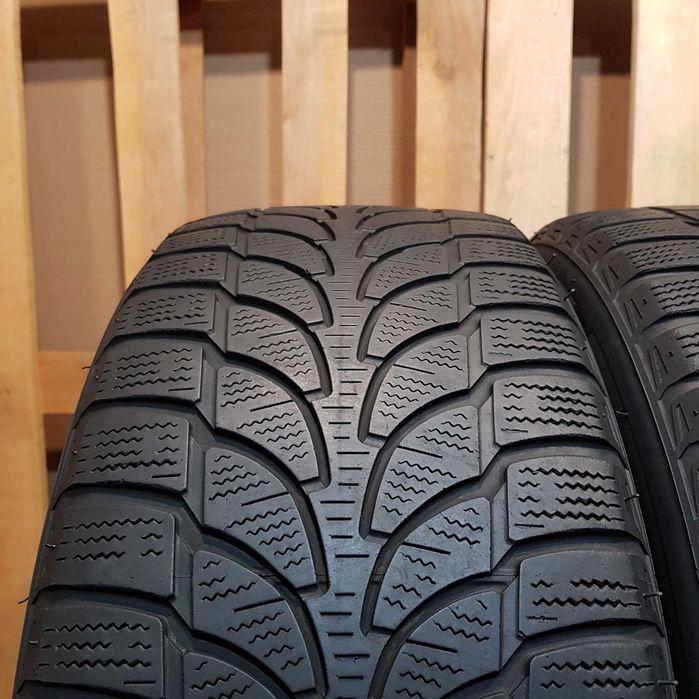 Bridgestone Blizzak LM-80 235/55/17 Шини Зимові (2шт) з Європи б/в Р17