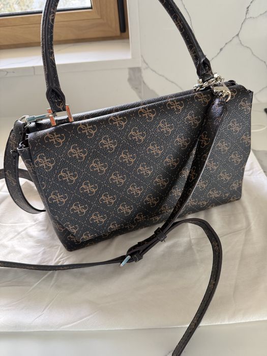 Mala Guess monograma