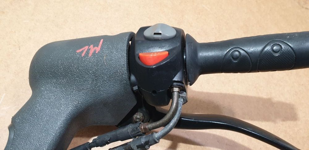 Руль в сборе Malaguti Madison 250