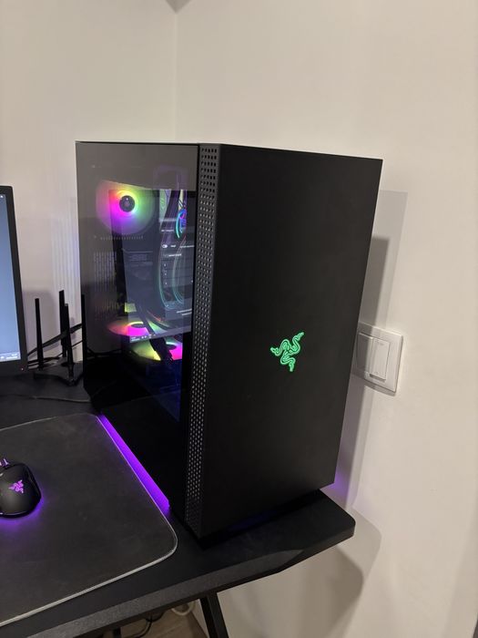 Caixa Razer Tomahank ATX