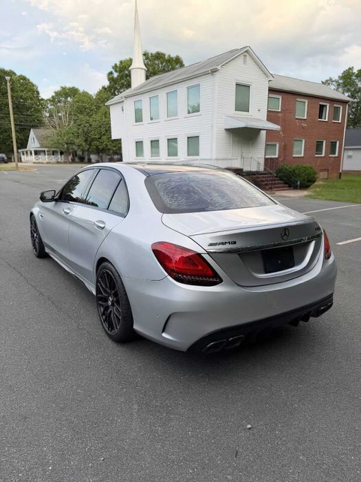 Mercedes-Benz C-Class AMG C 63      2019