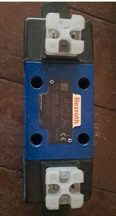 Гідравлічний розподільник Bosch Rexroth, WE 10 E33/CW230N9K4