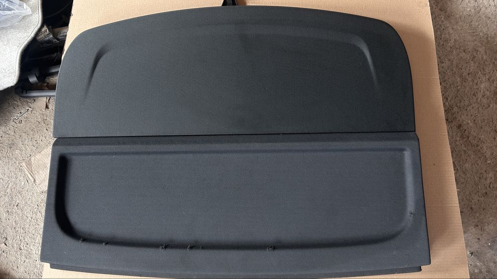 Полка багажника audi a5,8w8867769,8w8867771