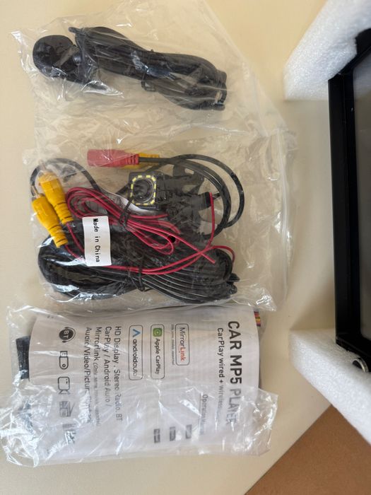 Нова автомагнітола 2DIN MP5 CarPlay / Android Auto