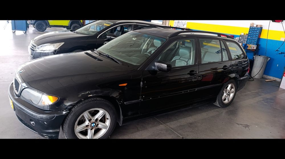 BMW 318 d Touring pack M foto 5