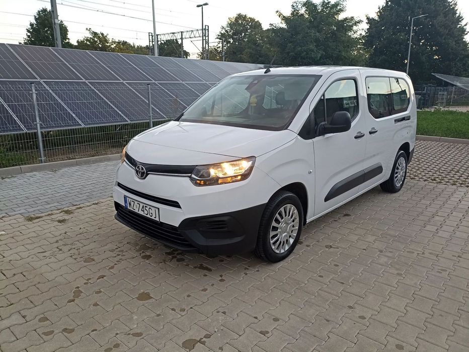 Toyota Proace City Verso Toyota Proace City Verso 1.5 D 102KM Manual LONG L2 drzwi przesuwne