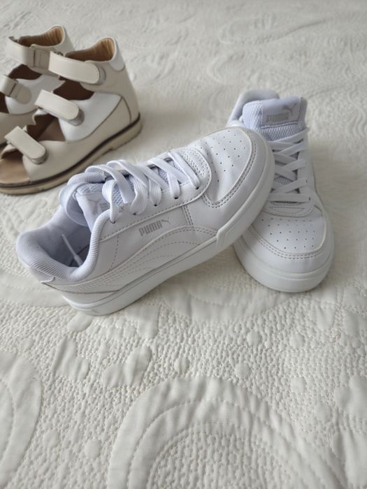 Дитячі кросівки Puma та босоніжки