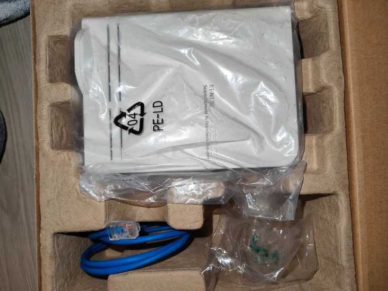 Routery
Router Asus RT-N13U